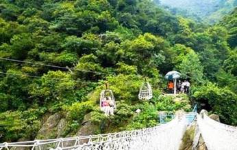 清遠玄真漂流、天溪谷探險、密室巷戰(zhàn)、山水泳場